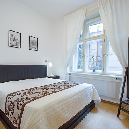Modern Apartment Charvatova Praha Eksteriør bilde