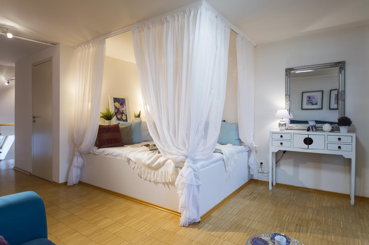 Modern Apartment Charvatova Praha Eksteriør bilde