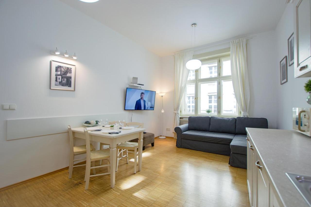 Modern Apartment Charvatova Praha Eksteriør bilde